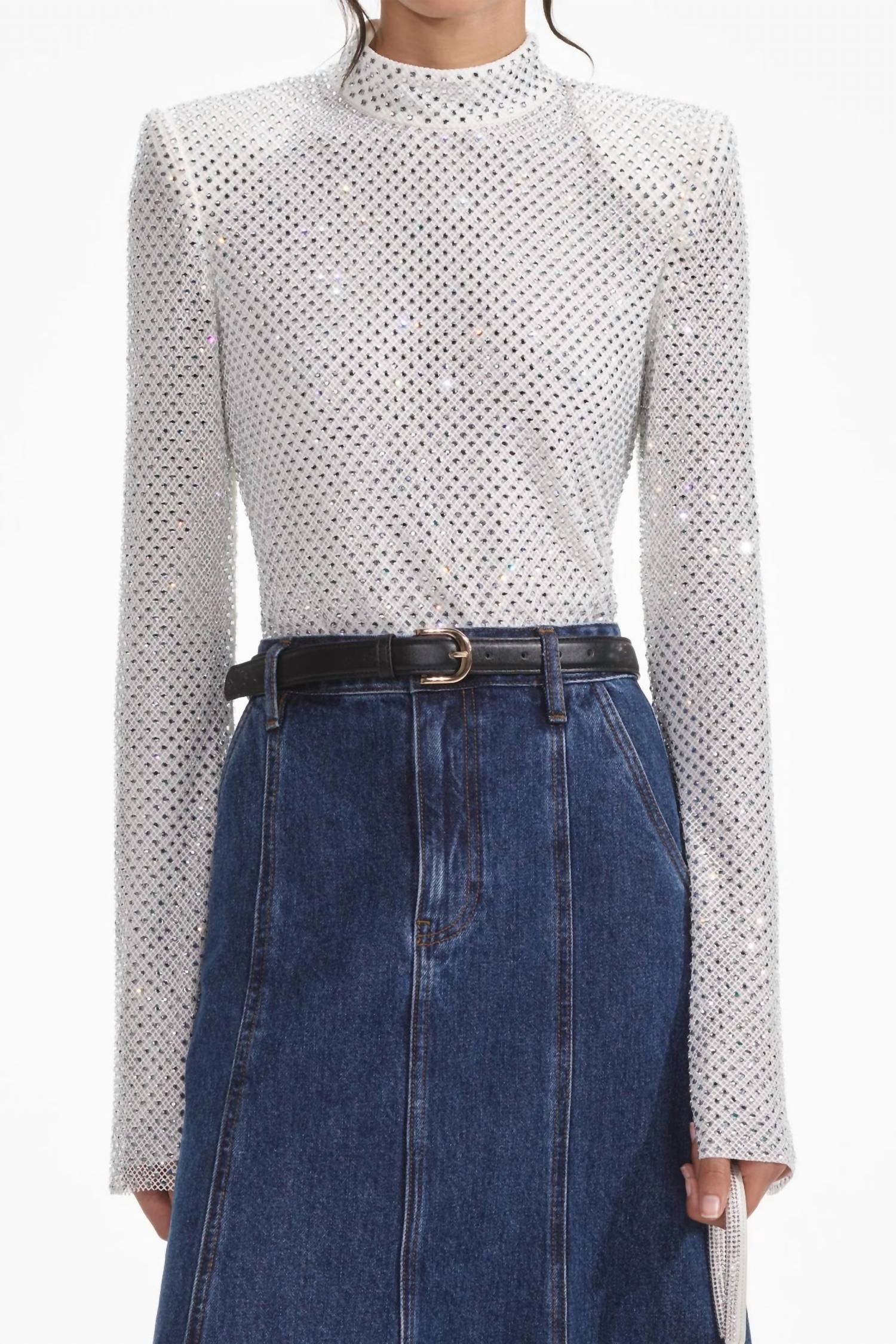 Серебряный топ с пайетками и сеткой Self-Portrait
Серебряный топ с пайетками и сеткой Self-Portrait