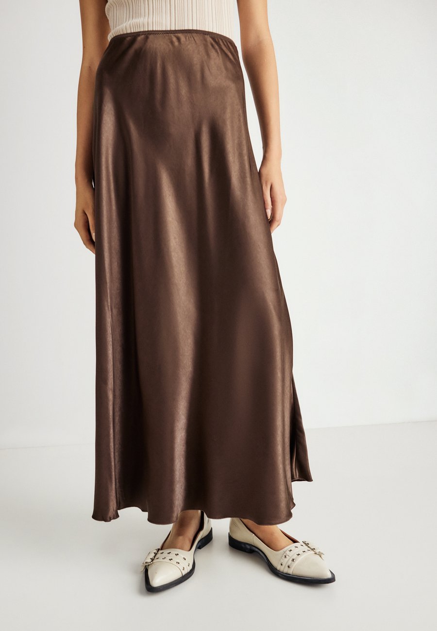 Юбка MSCH Copenhagen ULLAS SKIRT, Slate Black/Brown
Юбка MSCH Copenhagen ULLAS SKIRT, Slate Black/Brown