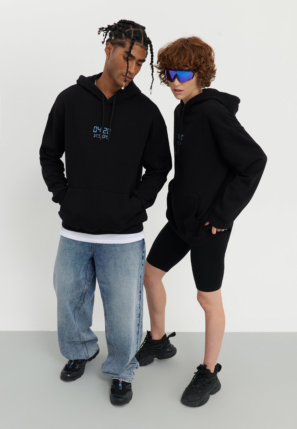 Толстовка UNISEX YOURTURN, черный
Толстовка UNISEX YOURTURN, черный