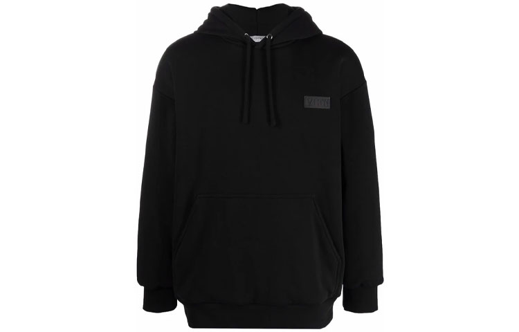 Свитер мужской черный Valentino
Свитер мужской черный Valentino