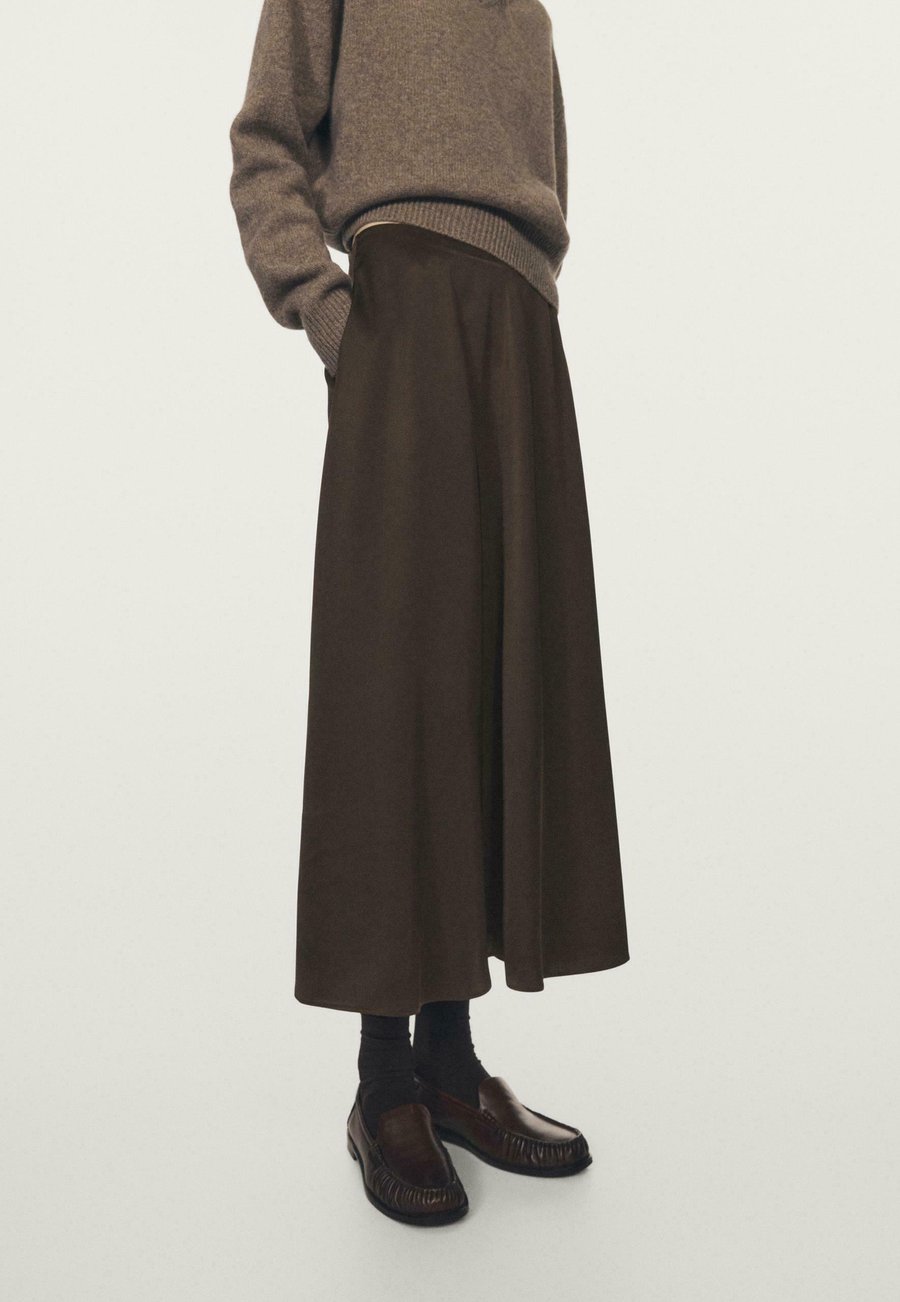 Юбка Massimo Dutti MIDI WITH POCKETS , Mottled Dark Brown
Юбка Massimo Dutti MIDI WITH POCKETS , Mottled Dark Brown