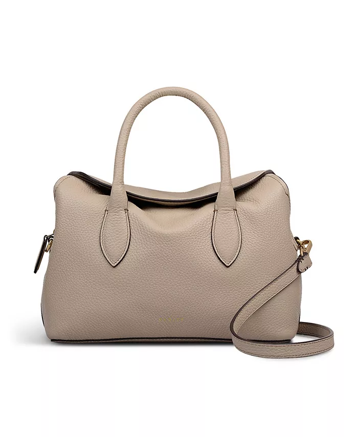 Маленькая сумка-саквояж Liverpool Gardens с застежкой-молнией Radley London, загар/бежевый
Маленькая сумка-саквояж Liverpool Gardens с застежкой-молнией Radley London, загар/бежевый