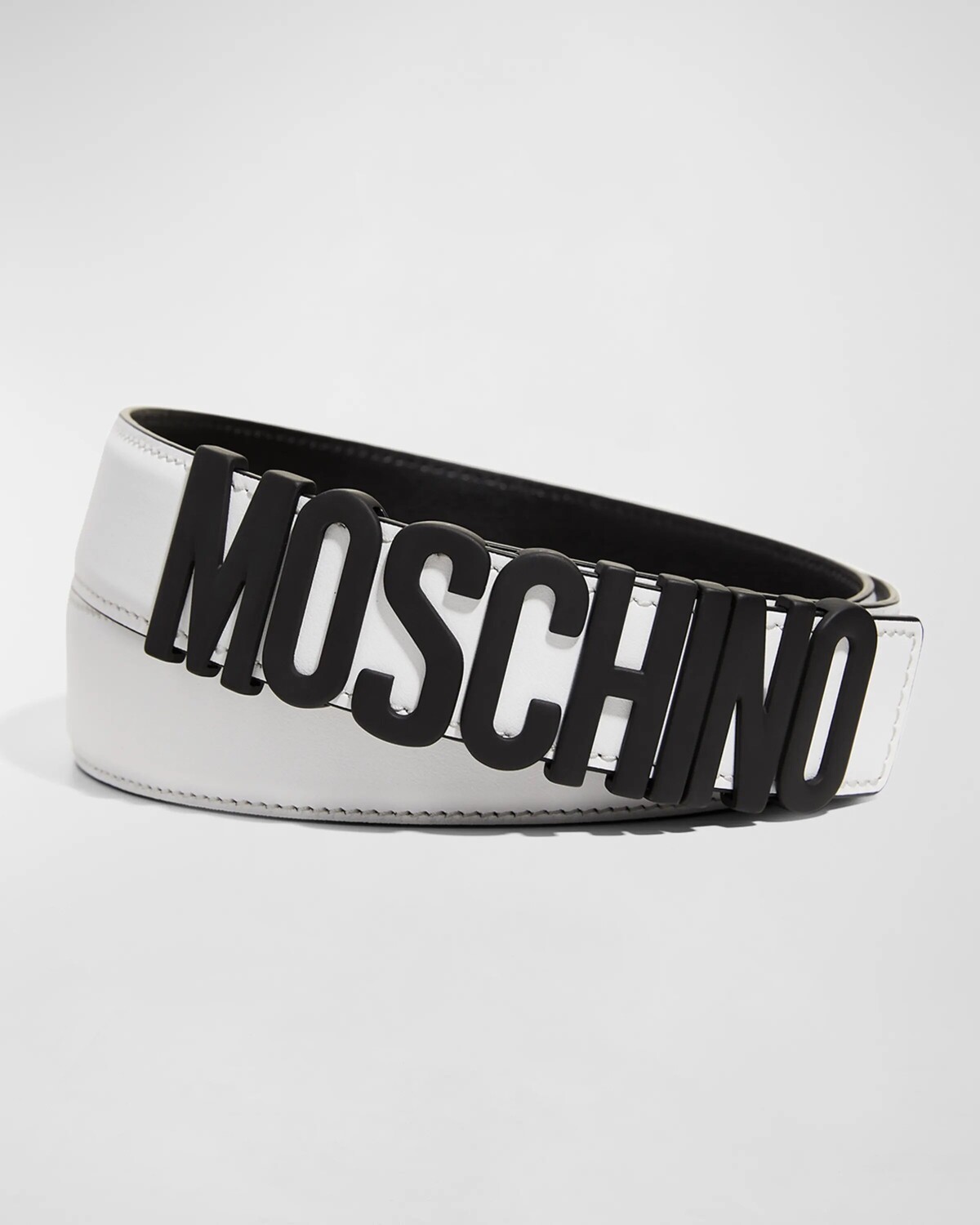 Мужской кожаный ремень с логотипом Moschino, цвет White Multi
Мужской кожаный ремень с логотипом Moschino, цвет White Multi