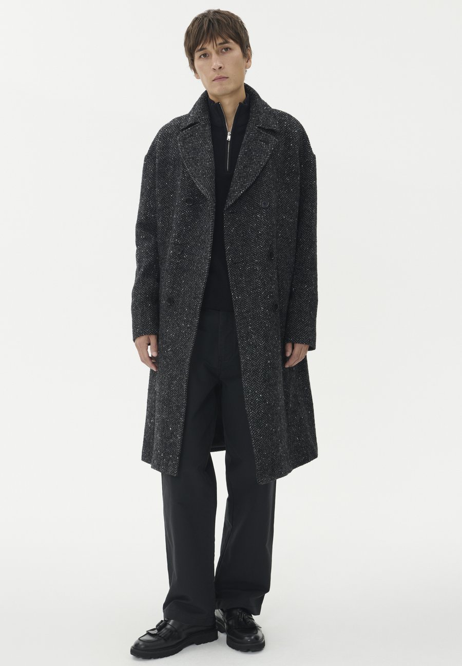 Пальто Matinique BULLMER 73, Dark Grey Melange/Dark Grey
Пальто Matinique BULLMER 73, Dark Grey Melange/Dark Grey