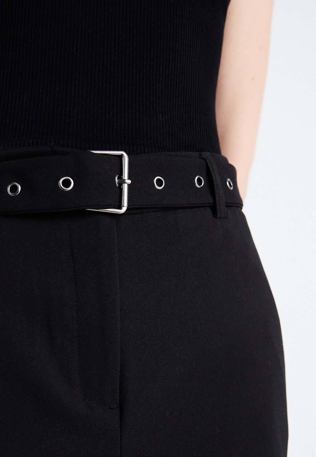 Брюки VMMIRA WIDE EYELETS PANTS Vero Moda, черный
Брюки VMMIRA WIDE EYELETS PANTS Vero Moda, черный