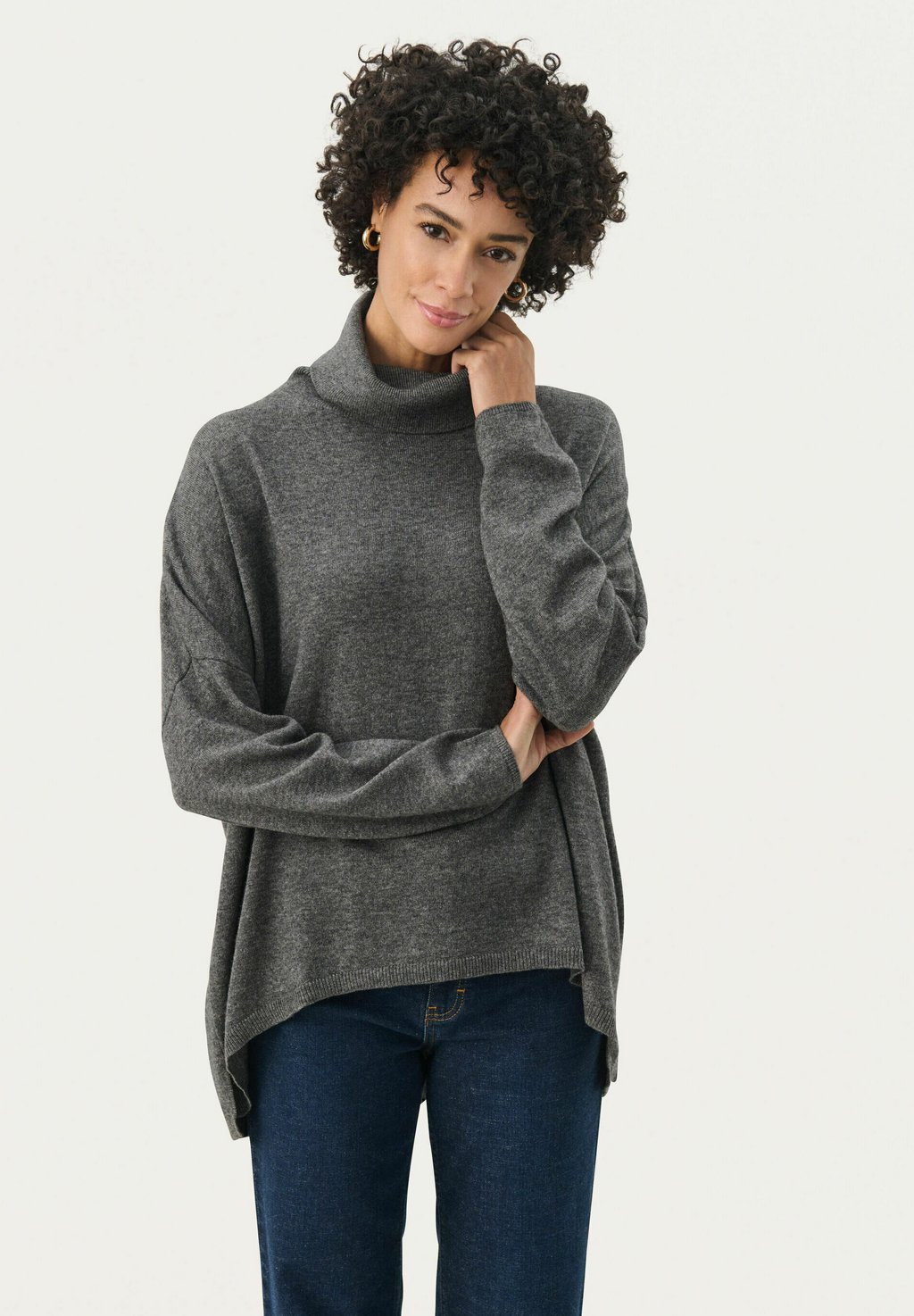 Джемпер TILANE Part Two, темно-серый
Джемпер TILANE Part Two, темно-серый