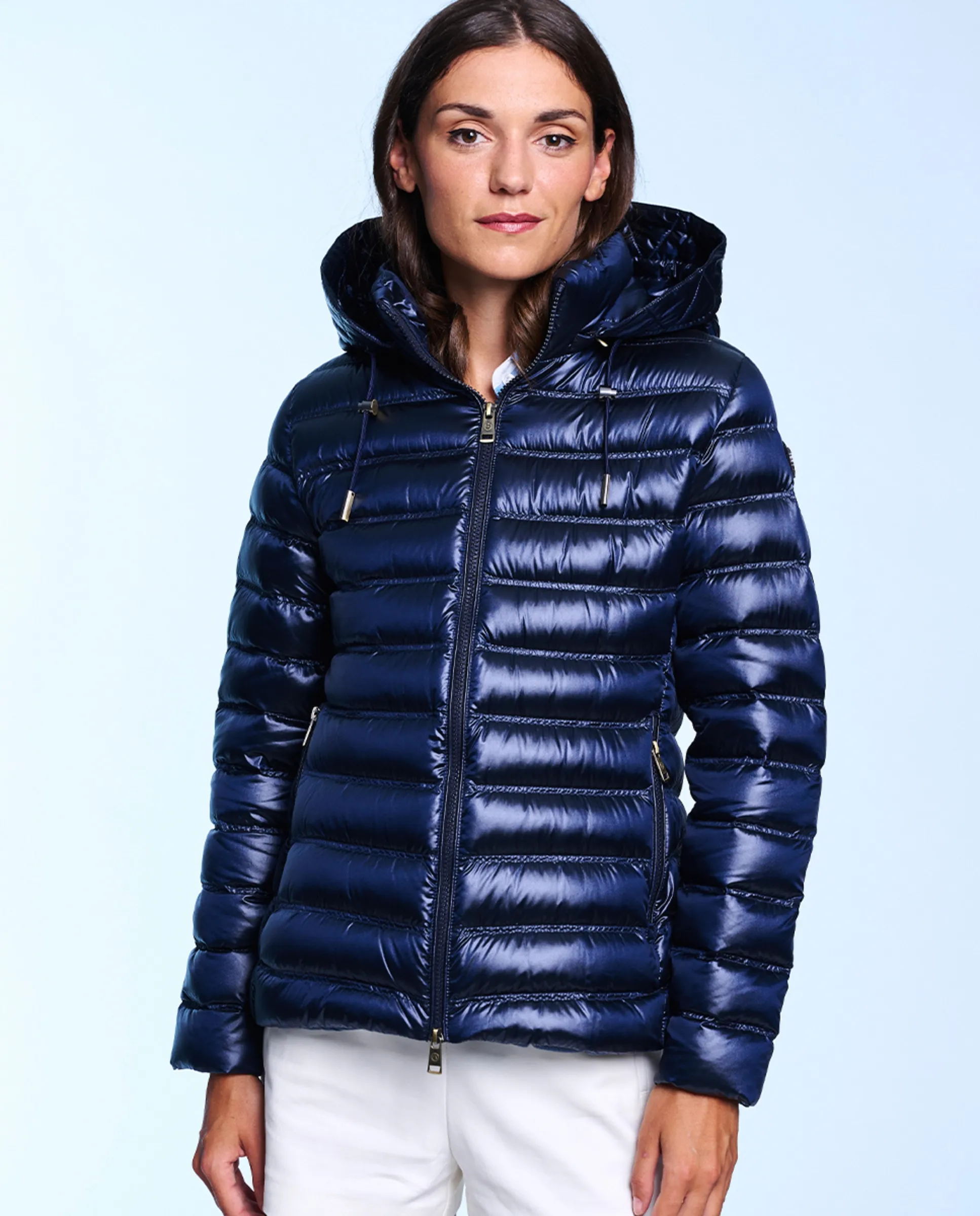 Женский пуховик приталенного кроя с волнистыми узорами и двойной строчкой Henry Arroway, темно-синий
Женский пуховик приталенного кроя с волнистыми узорами и двойной строчкой Henry Arroway, темно-синий