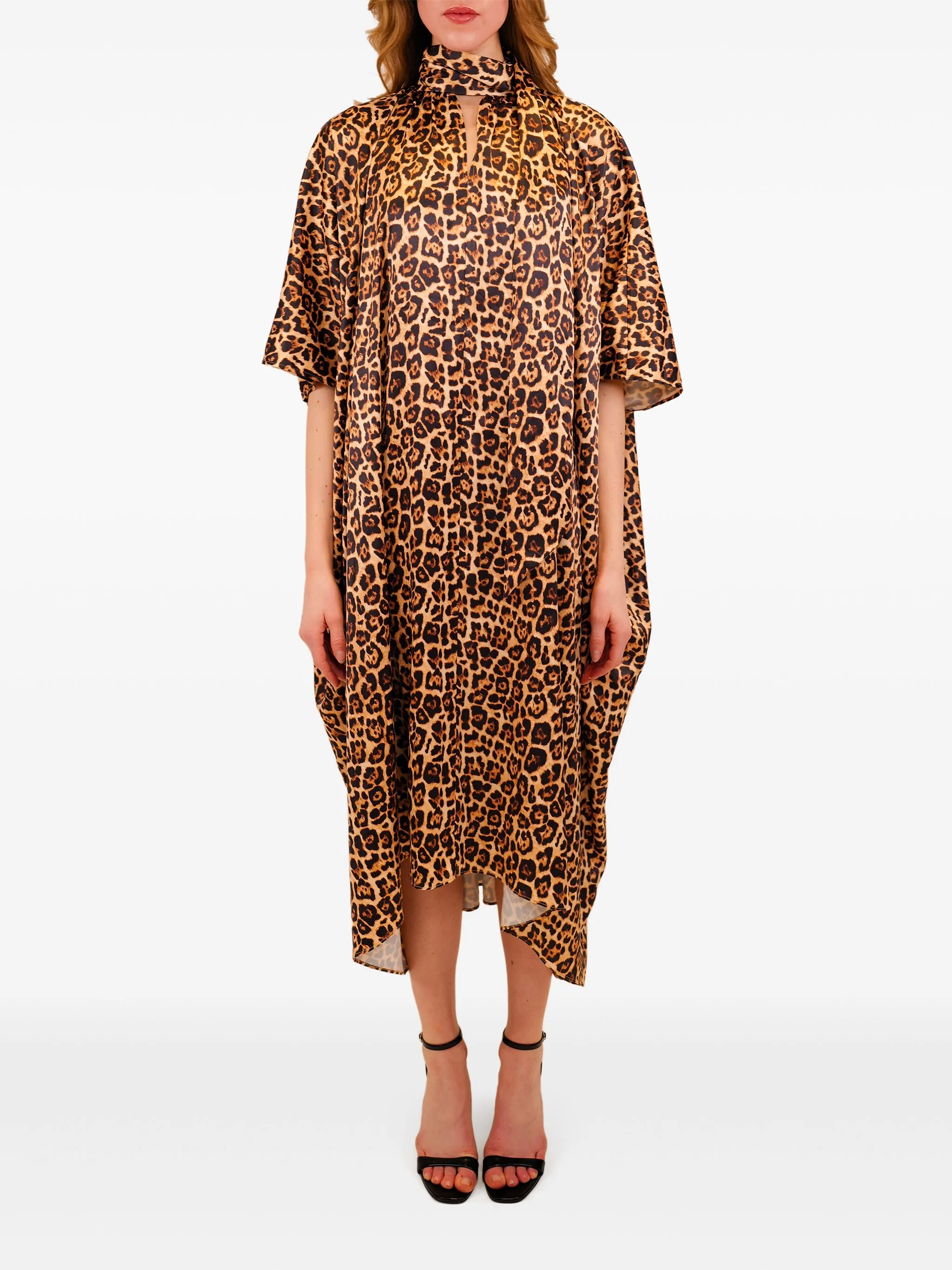 Платье миди Raini Azeeza, коричневый
Платье миди Raini Azeeza, коричневый