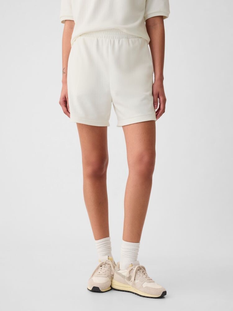 Спортивные шорты с логотипом Gap, белый
Спортивные шорты с логотипом Gap, белый