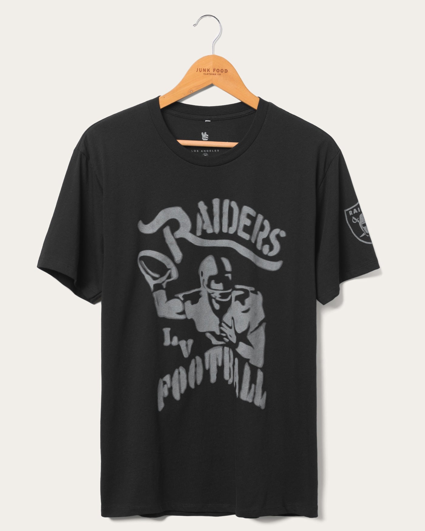 Футболка фаната франшизы Raiders NFL Junk Food Clothing, черный
Футболка фаната франшизы Raiders NFL Junk Food Clothing, черный