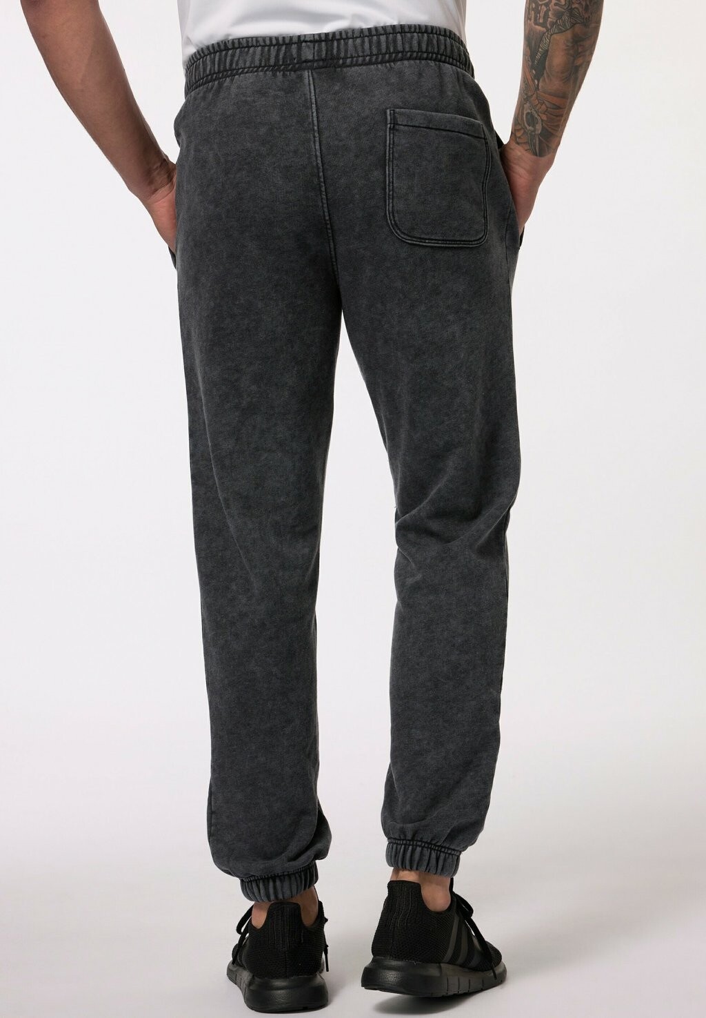 Спортивные брюки FITNESS BAUCHFIT BASIC JP1880, черный
Спортивные брюки FITNESS BAUCHFIT BASIC JP1880, черный