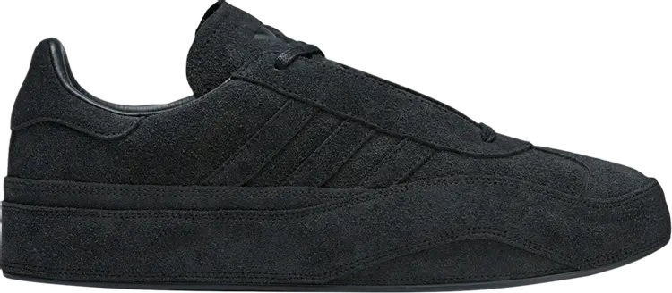 Кроссовки Y-3 Gazelle 'Triple Black', черный
Кроссовки Y-3 Gazelle 'Triple Black', черный