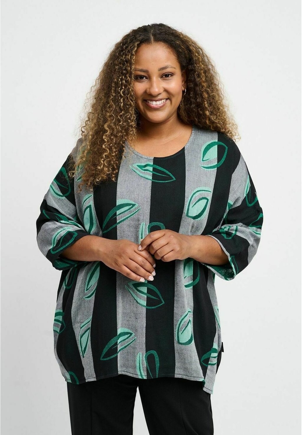 Блуза PNJea Pont Neuf, зеленый
Блуза PNJea Pont Neuf, зеленый