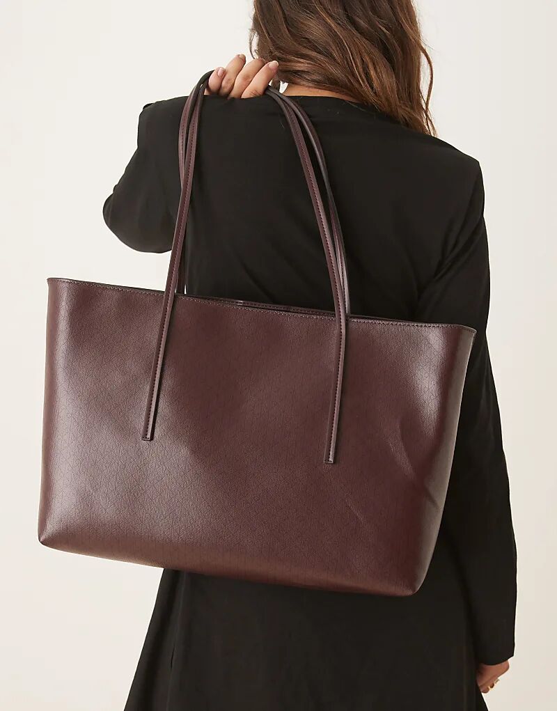 Сумка-шоппер с логотипом Calvin Klein бордового цвета, Красный, Сумка-шоппер с логотипом Calvin Klein бордового цвета
Сумка-шоппер с логотипом Calvin Klein бордового цвета, Красный, Сумка-шоппер с логотипом Calvin Klein бордового цвета