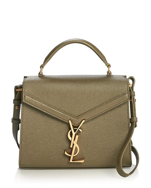 Миниатюрная сумка Cassandra с верхней ручкой Saint Laurent, цвет Green, Зеленый, Миниатюрная сумка Cassandra с верхней ручкой Saint Laurent, цвет Green
Миниатюрная сумка Cassandra с верхней ручкой Saint Laurent, цвет Green, Зеленый, Миниатюрная сумка Cassandra с верхней ручкой Saint Laurent, цвет Green