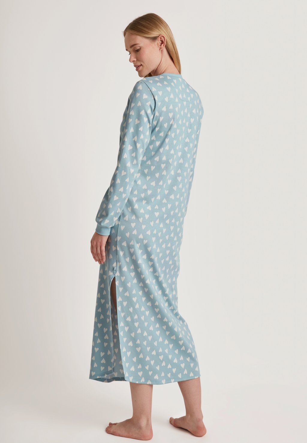 Ночная рубашка LANGARM Calida, светло-голубой
Ночная рубашка LANGARM Calida, светло-голубой