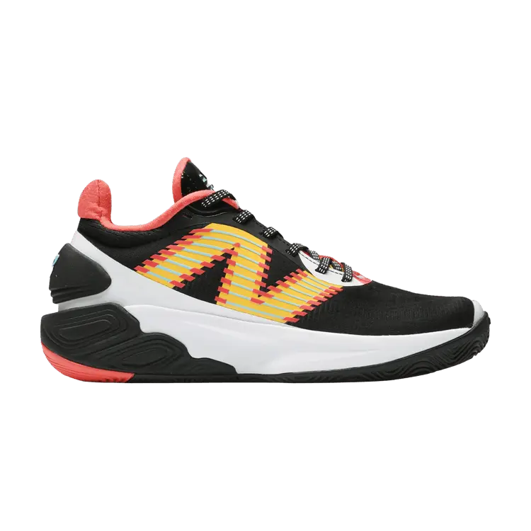 Кроссовки Two WXY V5 'Black Blast Red', черный 
Кроссовки Two WXY V5 'Black Blast Red', черный