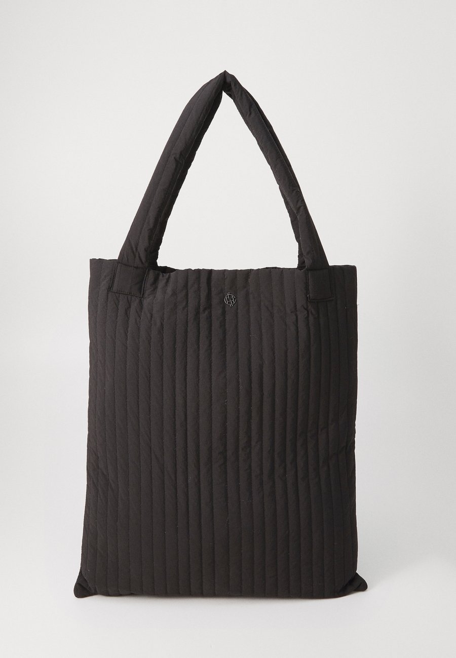 Сумка-шоппер MSCH Copenhagen MSCHSIRIA SASJA ICON TOTE BAG KEY, Black
Сумка-шоппер MSCH Copenhagen MSCHSIRIA SASJA ICON TOTE BAG KEY, Black