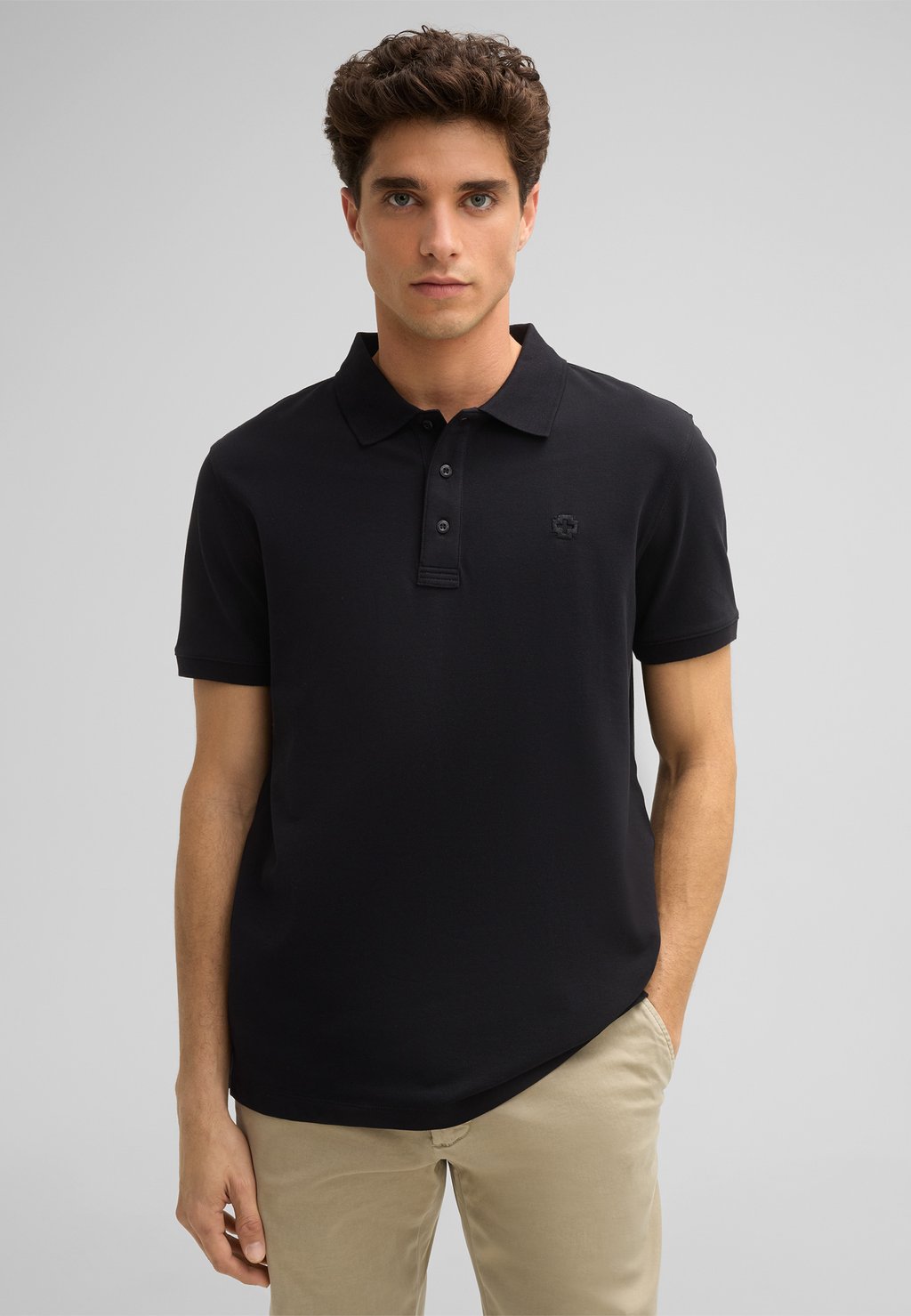 Рубашка поло PINO Strellson, черный
Рубашка поло PINO Strellson, черный