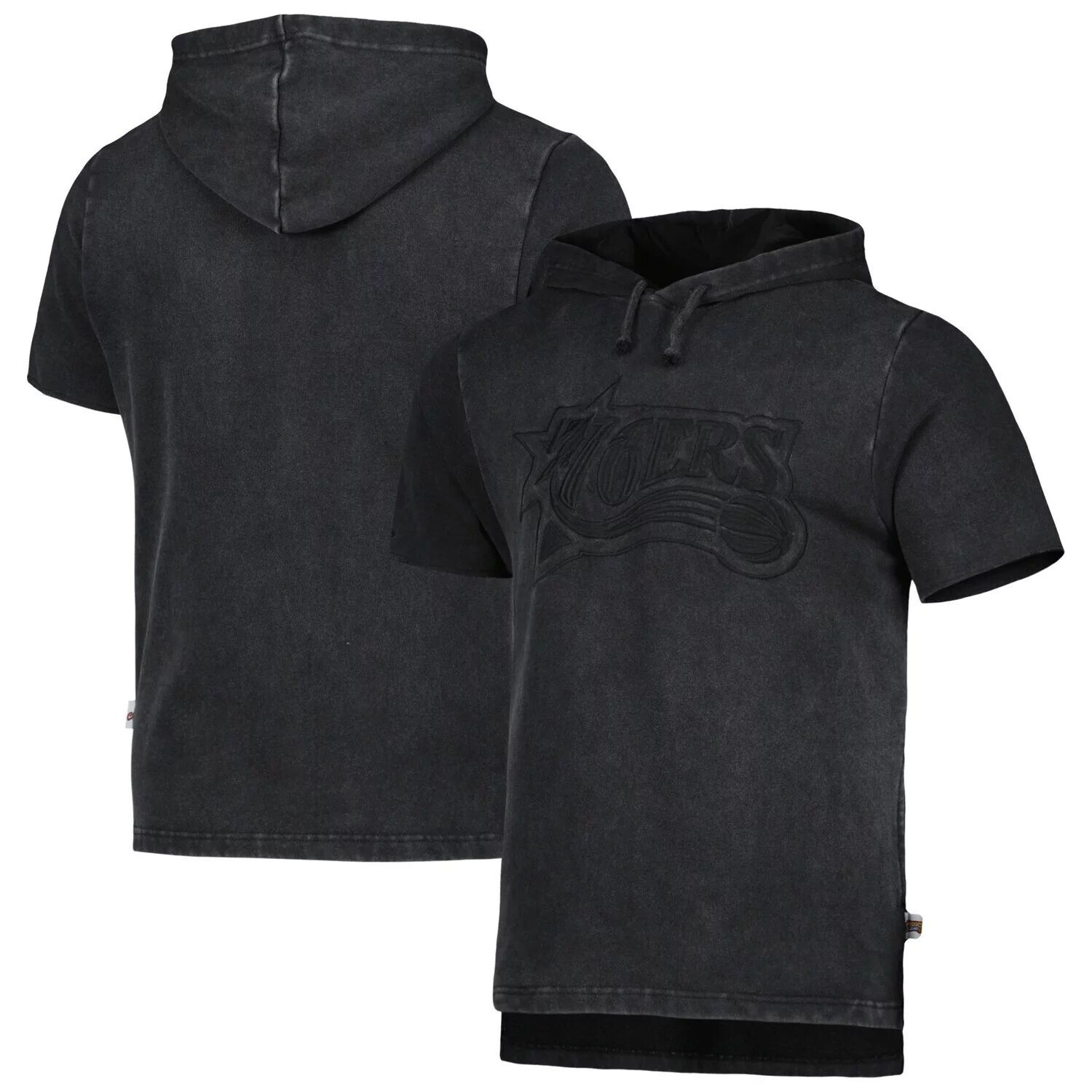 Мужской черный пуловер с капюшоном Mitchell & Ness Philadelphia 76ers в тон с короткими рукавами
Мужской черный пуловер с капюшоном Mitchell & Ness Philadelphia 76ers в тон с короткими рукавами