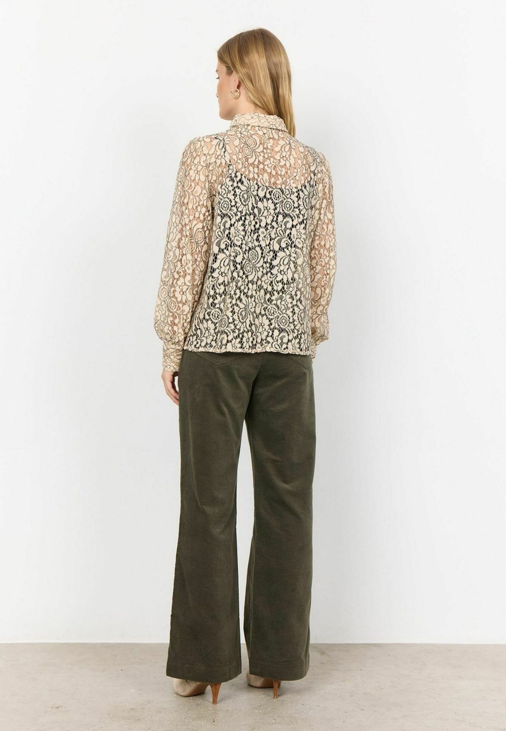 Блуза SC-NILLA Soyaconcept, бежевый
Блуза SC-NILLA Soyaconcept, бежевый