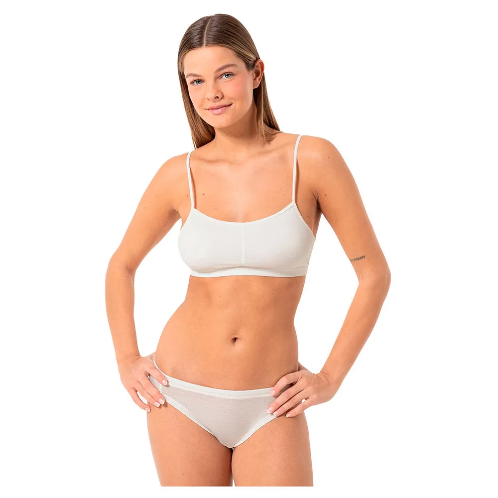 Спортивный бюстгальтер Super.natural Air sports bra, белый
Спортивный бюстгальтер Super.natural Air sports bra, белый