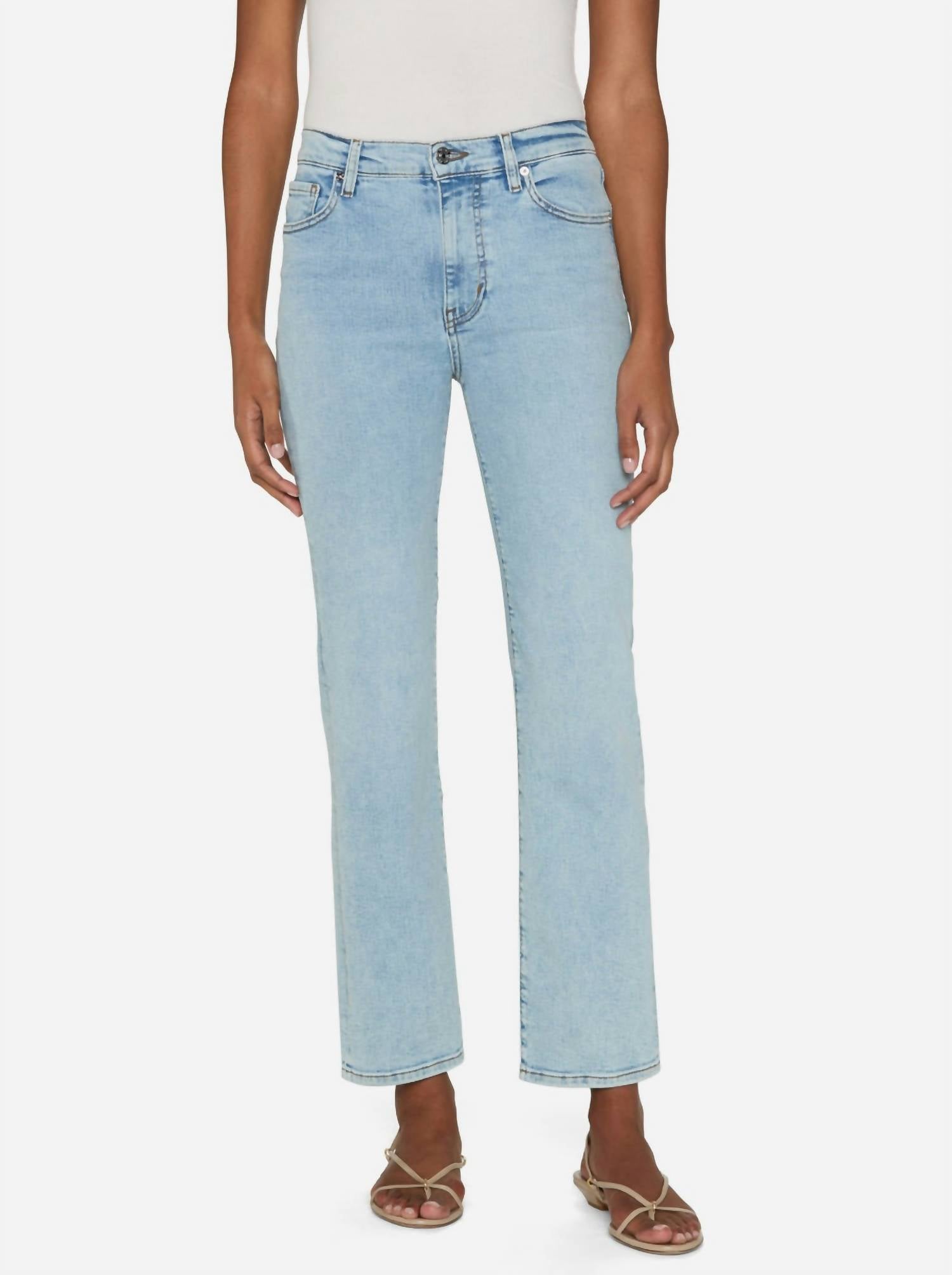 Прямые джинсы Sleek в стиле Tribute FRAME, Tribute
Прямые джинсы Sleek в стиле Tribute FRAME, Tribute