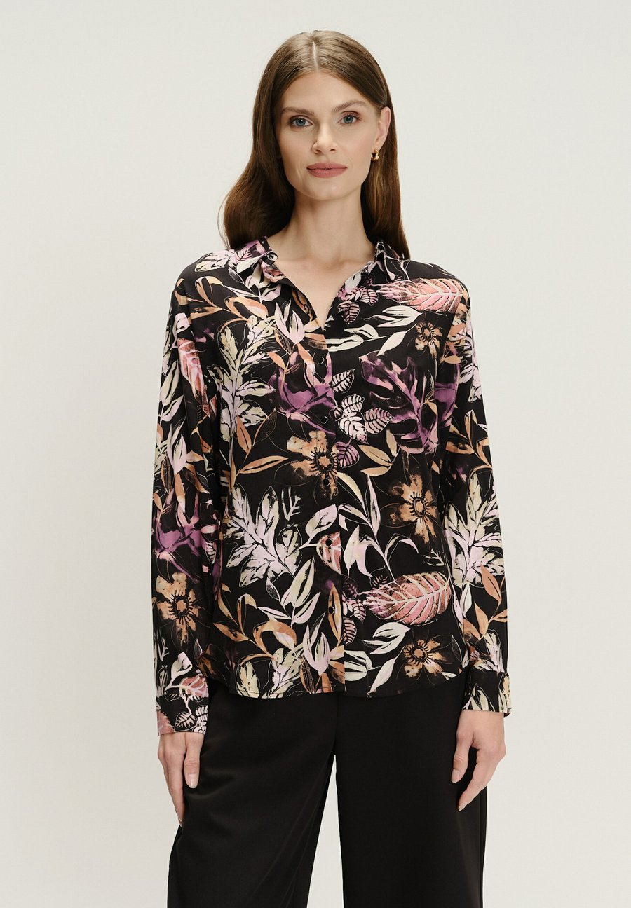 Блуза Greenpoint Button-down blouse, Print/Black
Блуза Greenpoint Button-down blouse, Print/Black