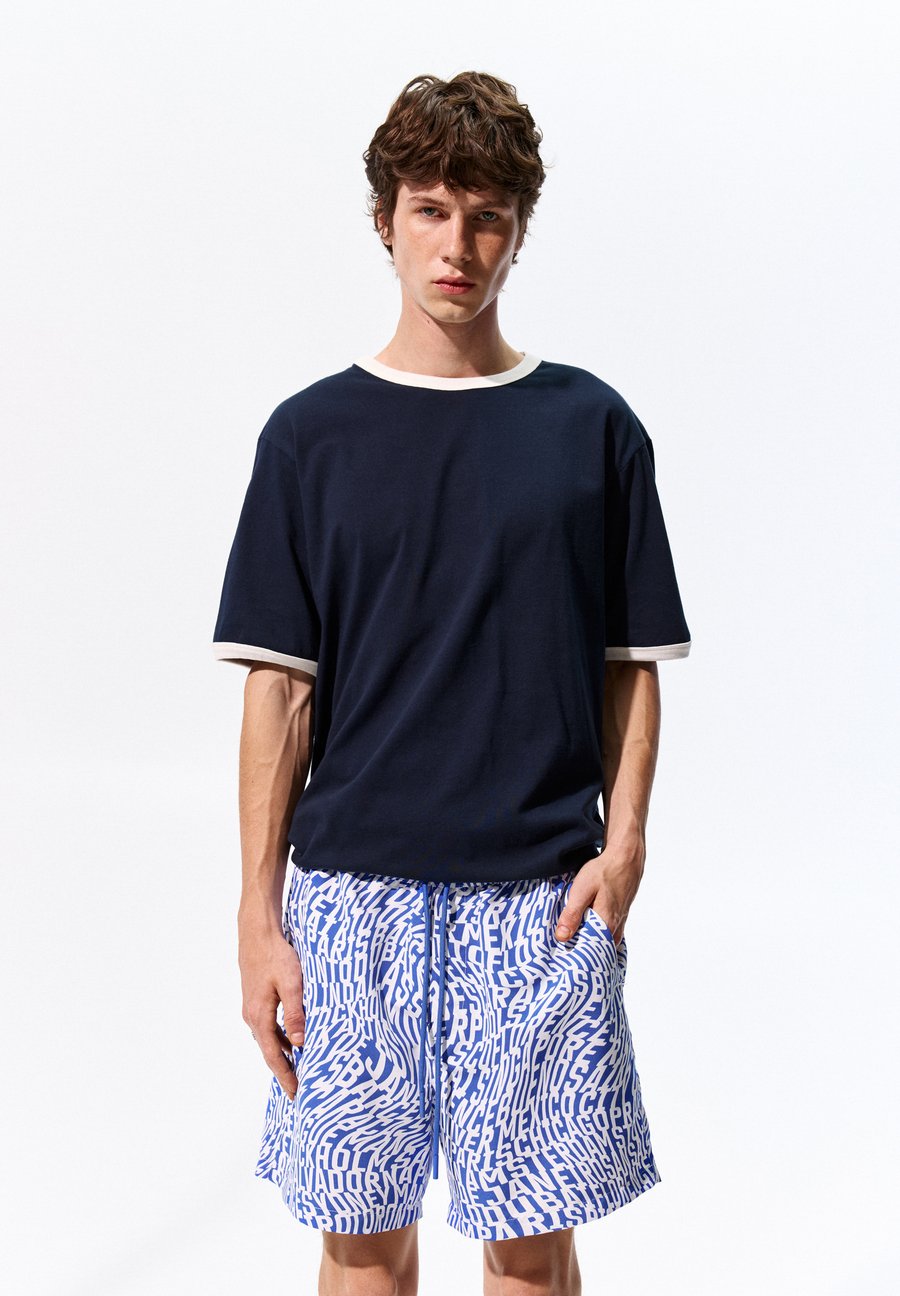 Шорты для плавания PULL&BEAR LETTER PRINT, Blue
Шорты для плавания PULL&BEAR LETTER PRINT, Blue