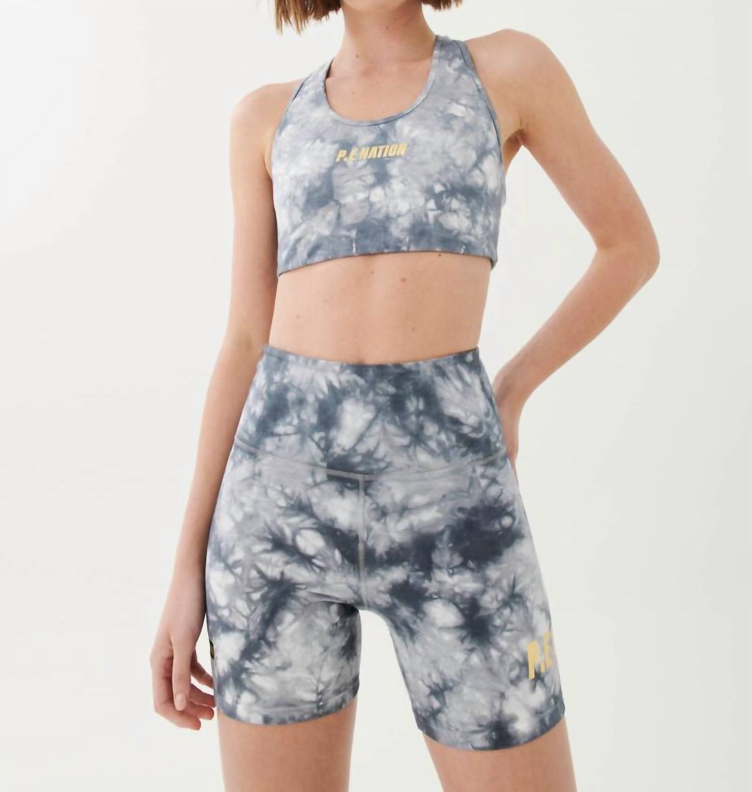 Спортивный бюстгальтер Ascend в темной тени P.E. NATION, цвет dark shadow
Спортивный бюстгальтер Ascend в темной тени P.E. NATION, цвет dark shadow