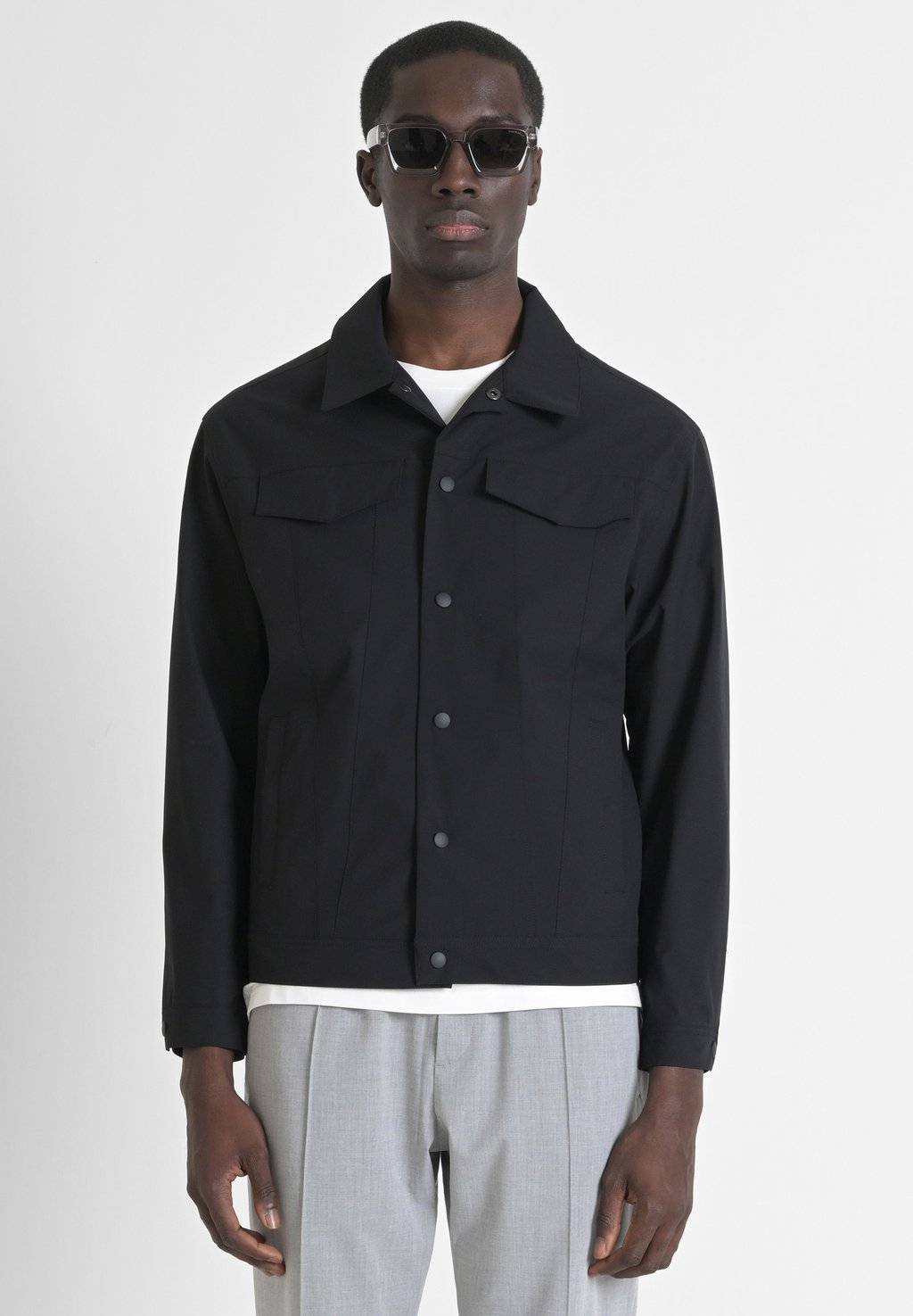 Летняя куртка Antony Morato, черный
Летняя куртка Antony Morato, черный