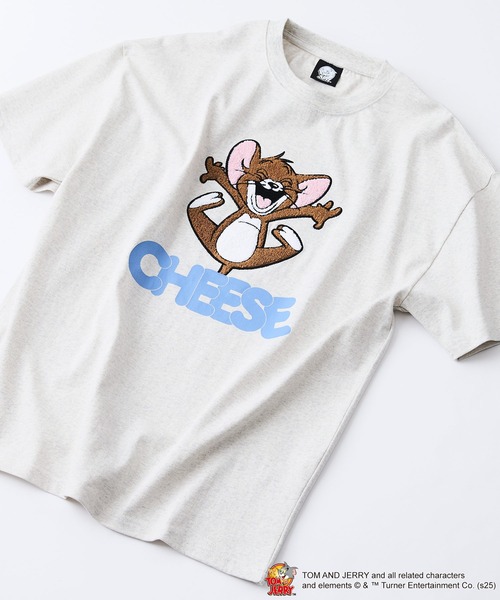 Футболка оверсайз унисекс с приспущенными плечами TOM&JERRY, бежевый
Футболка оверсайз унисекс с приспущенными плечами TOM&JERRY, бежевый