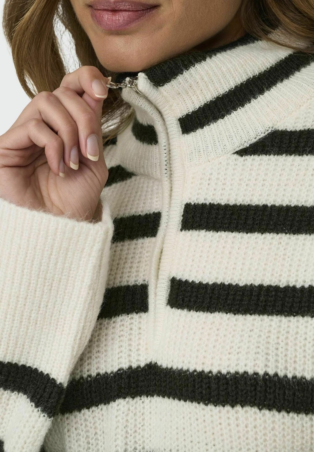 Джемпер ONLALFRIDA ONLY, кремовый
Джемпер ONLALFRIDA ONLY, кремовый