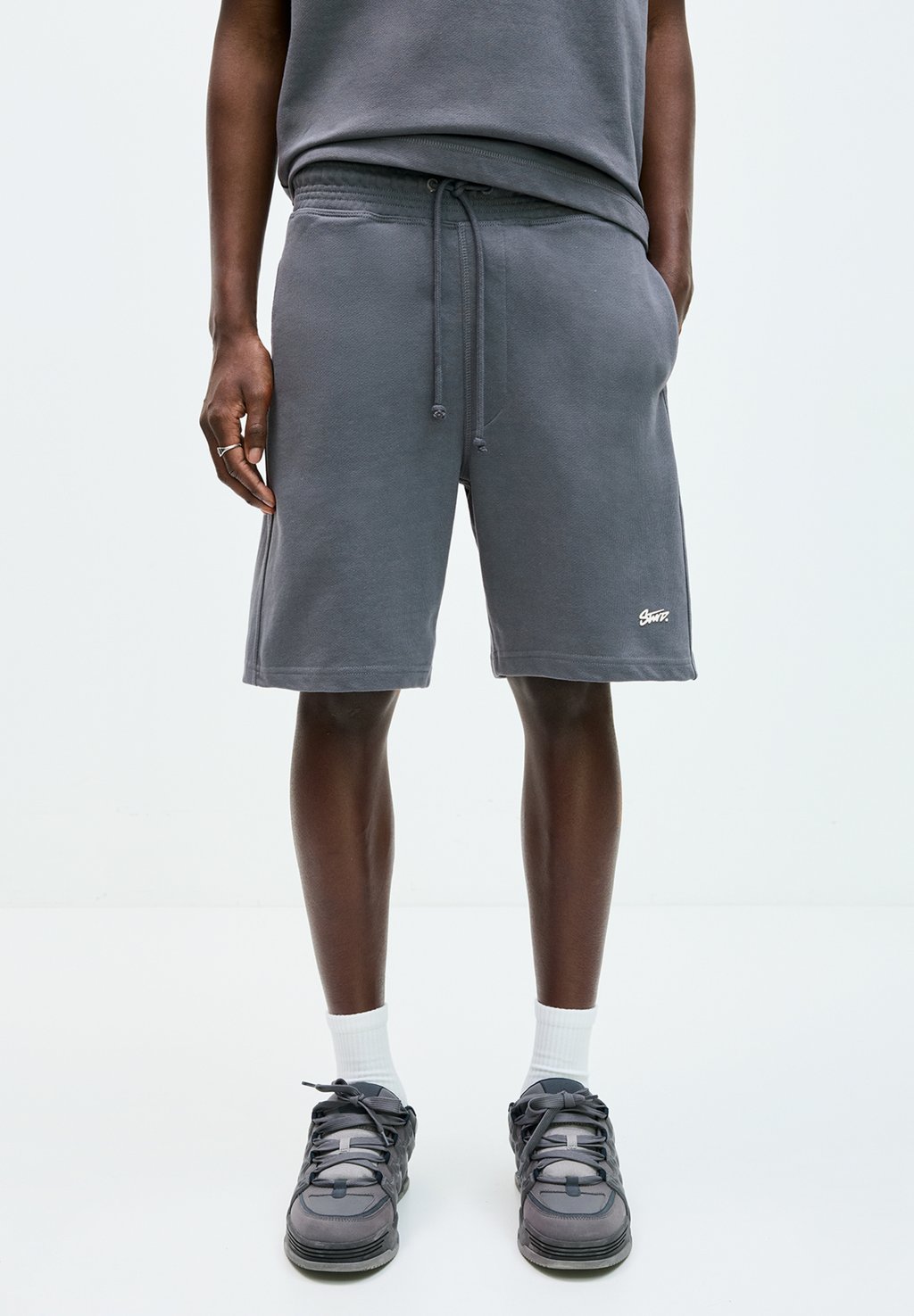Шорты JOGGER PULL&BEAR, синий
Шорты JOGGER PULL&BEAR, синий