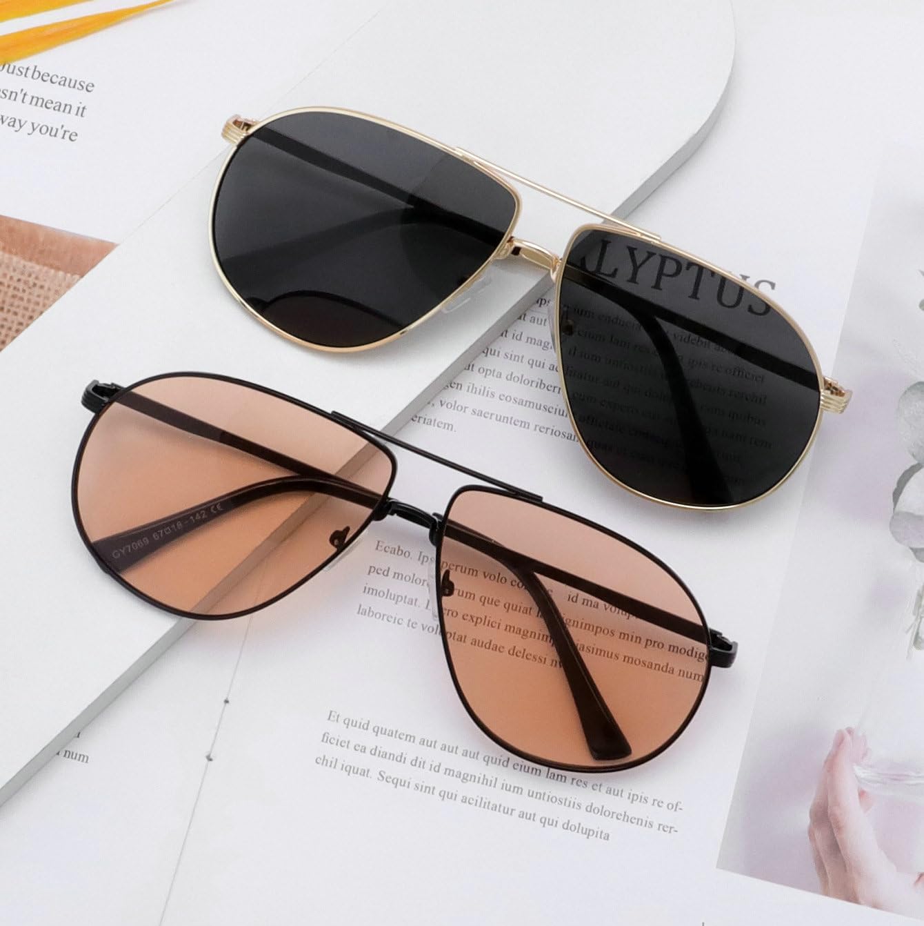 Солнцезащитные очки Willochra Retro Pilot для женщин и мужчин, модель 70-х годов, с двойной перемычкой, винтажная металлическая оправа, защита от ультрафиолета UV400, C2
Солнцезащитные очки Willochra Retro Pilot для женщин и мужчин, модель 70-х годов, с двойной перемычкой, винтажная металлическая оправа, защита от ультрафиолета UV400, C2