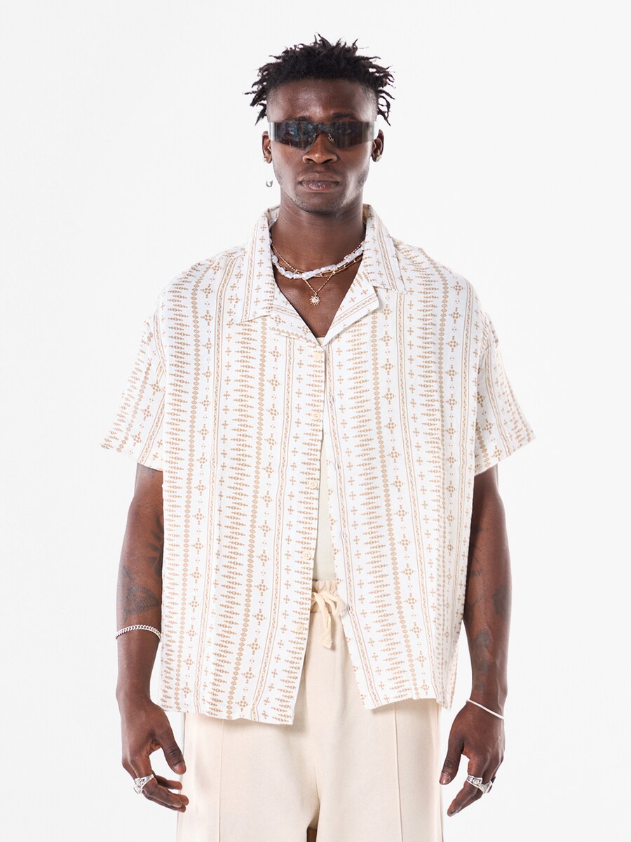 Повседневная рубашка VAMOS CLO Comfort fit Button Up Shirt, белый
Повседневная рубашка VAMOS CLO Comfort fit Button Up Shirt, белый