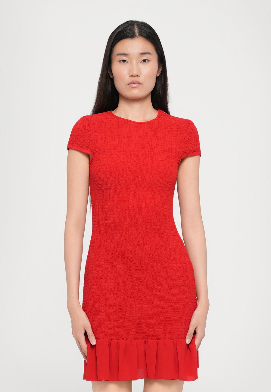 Платье MICHAEL Michael Kors SMOCKED MINI DRESS, Crimson/Red
Платье MICHAEL Michael Kors SMOCKED MINI DRESS, Crimson/Red