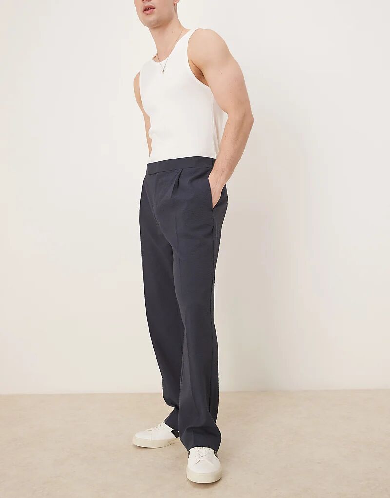 Элегантные брюки прямого кроя ASOS DESIGN из темно-синего сирсакера
Элегантные брюки прямого кроя ASOS DESIGN из темно-синего сирсакера