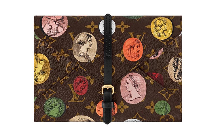 LOUIS VUITTON Аксессуар для холщовой сумки Brown/Multicolor
LOUIS VUITTON Аксессуар для холщовой сумки Brown/Multicolor