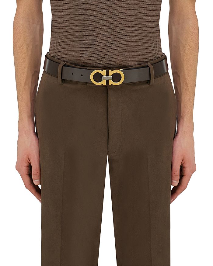 Двусторонний регулируемый кожаный ремень FERRAGAMO, коричневый
Двусторонний регулируемый кожаный ремень FERRAGAMO, коричневый