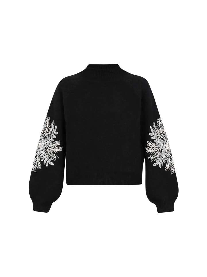 Женский свитер черно-белого цвета IZIA
Женский свитер черно-белого цвета IZIA