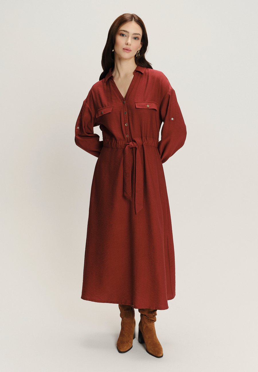 Платье Greenpoint Maxi dress, Dark Red
Платье Greenpoint Maxi dress, Dark Red