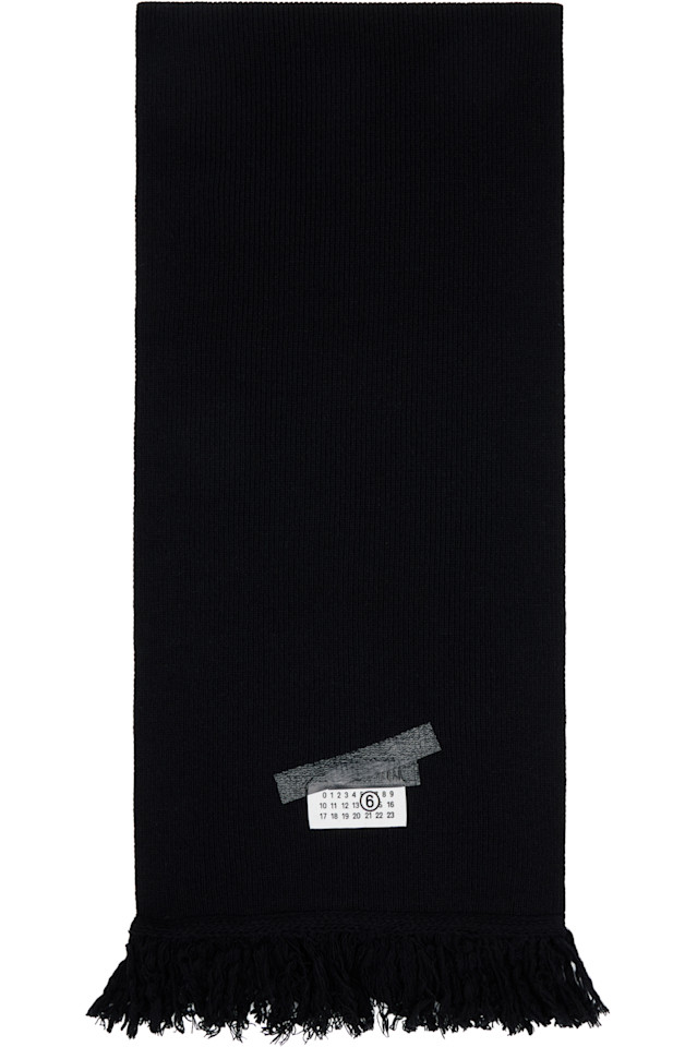Шерстяной шарф с приклеенной этикеткой Mm6 Maison Margiela, черный
Шерстяной шарф с приклеенной этикеткой Mm6 Maison Margiela, черный