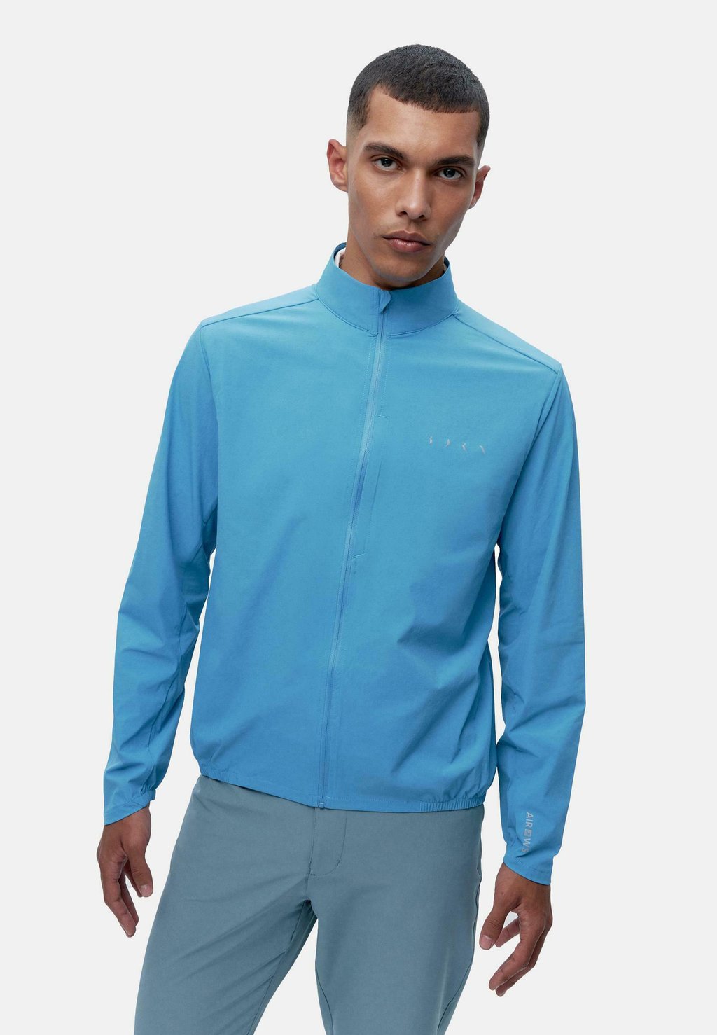 Тренировочная куртка NYASA Born Living Yoga, синий
Тренировочная куртка NYASA Born Living Yoga, синий