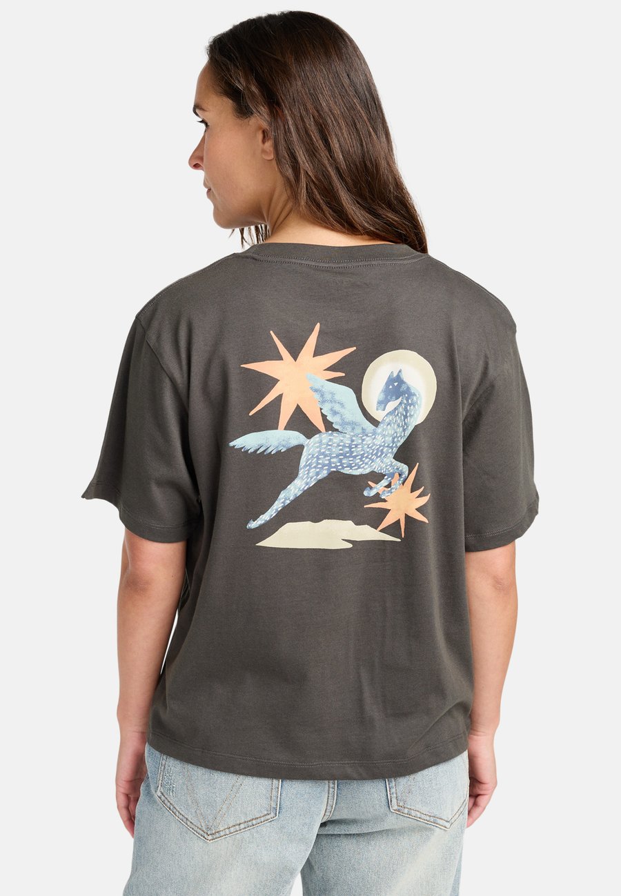 Футболка RVCA PEGASUS TEE, Pirate Black/Black, Черный, Футболка RVCA PEGASUS TEE, Pirate Black/Black
Футболка RVCA PEGASUS TEE, Pirate Black/Black, Черный, Футболка RVCA PEGASUS TEE, Pirate Black/Black