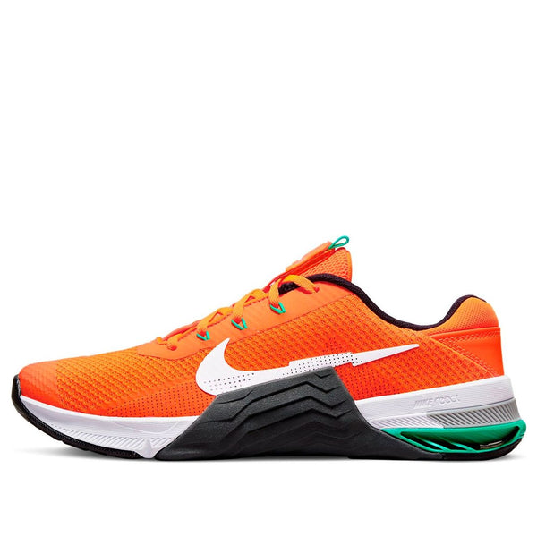 Кроссовки metcon 7 'total orange clear emerald' Nike, оранжевый
Кроссовки metcon 7 'total orange clear emerald' Nike, оранжевый