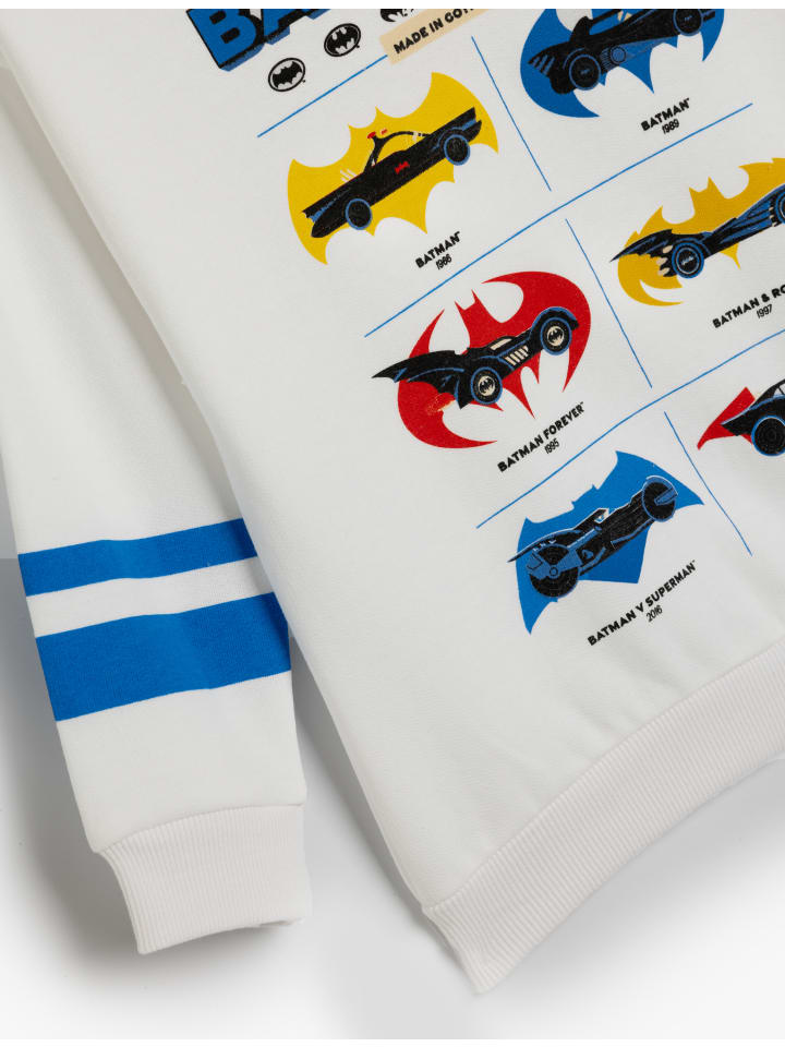 Толстовка цвета экрю KOTON
Толстовка цвета экрю KOTON