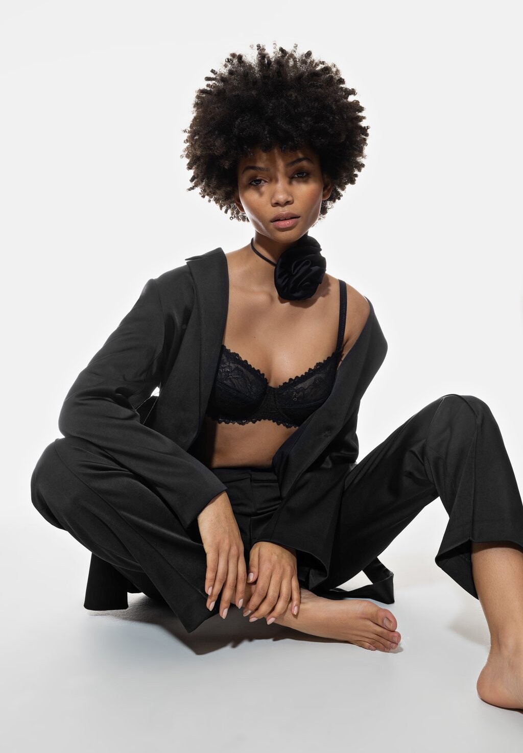 Бюстгальтер на косточках SERIE FABULOUS mey, черный
Бюстгальтер на косточках SERIE FABULOUS mey, черный