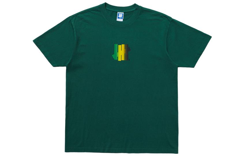 Футболка с принтом UNDEFEATED, зеленый
Футболка с принтом UNDEFEATED, зеленый