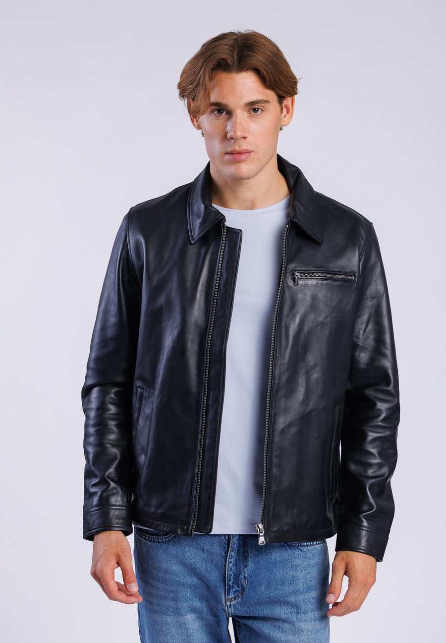 Куртка Freaky Nation SHORT JED-FN, Black
Куртка Freaky Nation SHORT JED-FN, Black